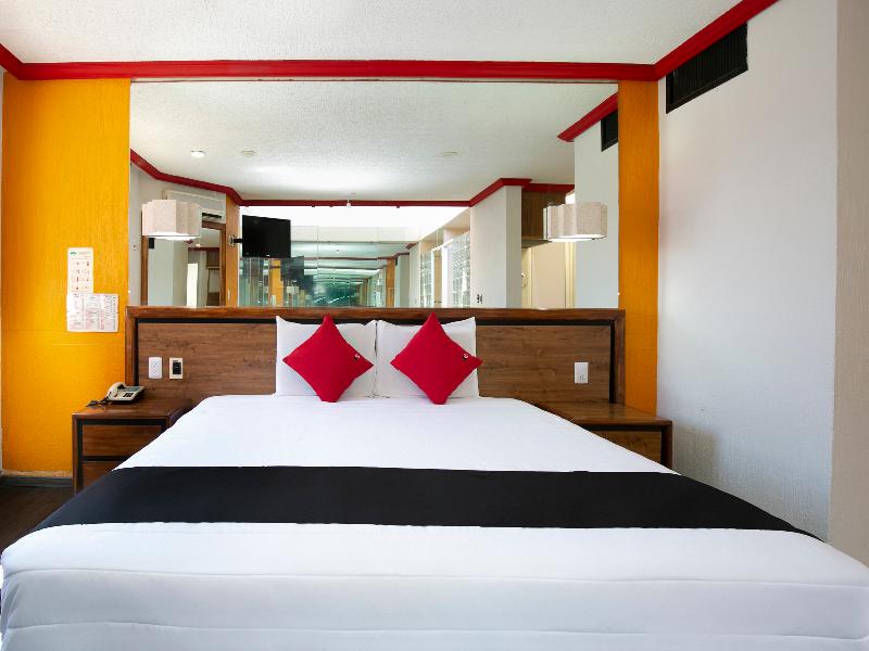 Capital O Hotel Casa Blanca, Morelia image