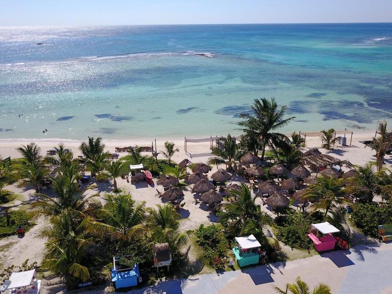 Eco Cabanas BlueKay