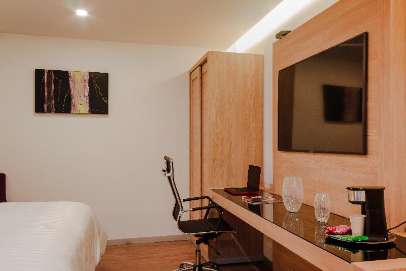 Hotel Kavia Monterrey image