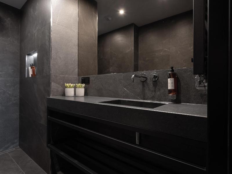 Art Suites Hotel image