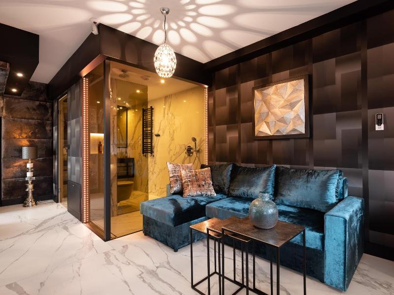 Art Suites Hotel image