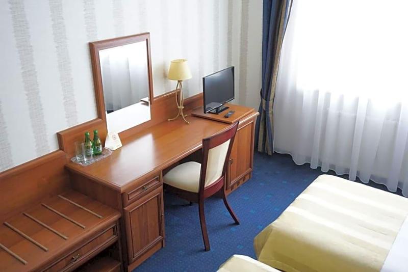 Hotel Mistral image