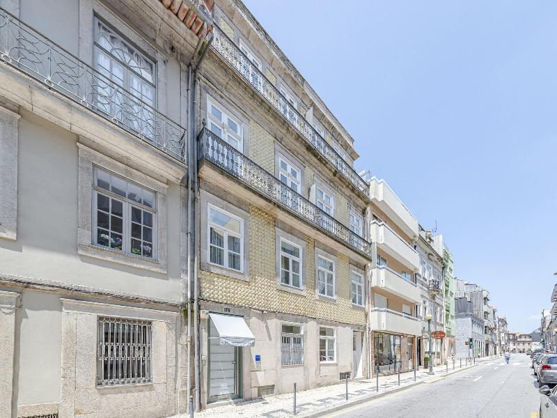 Oporto Collection Rosario- Luxury Suites image