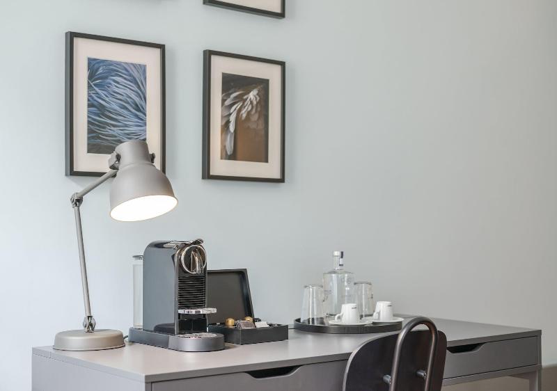 Oporto Collection Rosario- Luxury Suites image