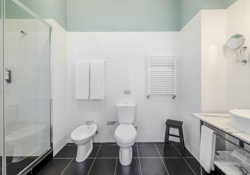 Oporto Collection Rosario- Luxury Suites image