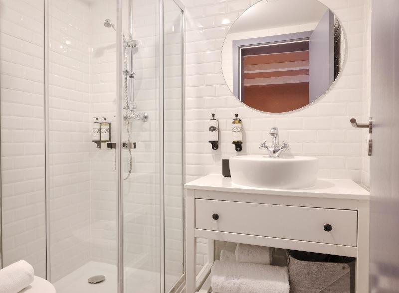 Oporto Collection Rosario- Luxury Suites image