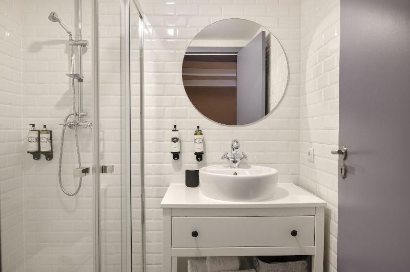 Oporto Collection Rosario- Luxury Suites image