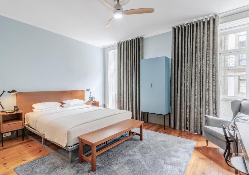 Oporto Collection Rosario- Luxury Suites image