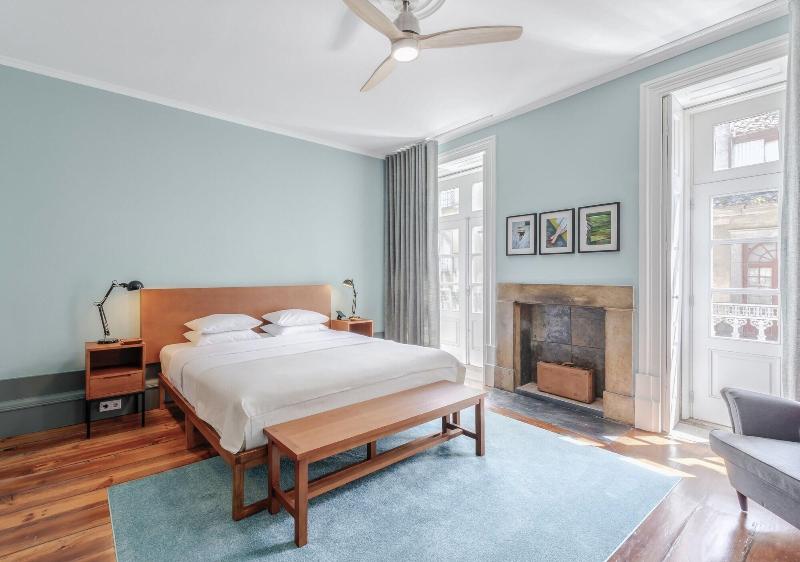 Oporto Collection Rosario- Luxury Suites image