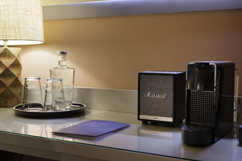 Oporto Collection Rosario- Luxury Suites image