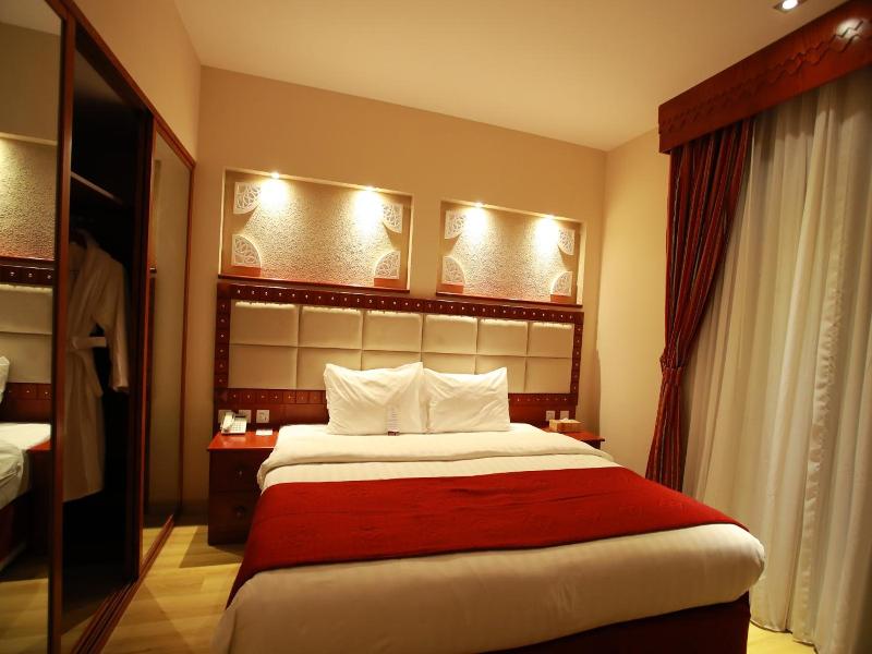 Al Liwan Suites Rawdat Al Khail image