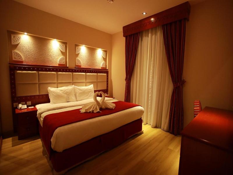 Al Liwan Suites Rawdat Al Khail image