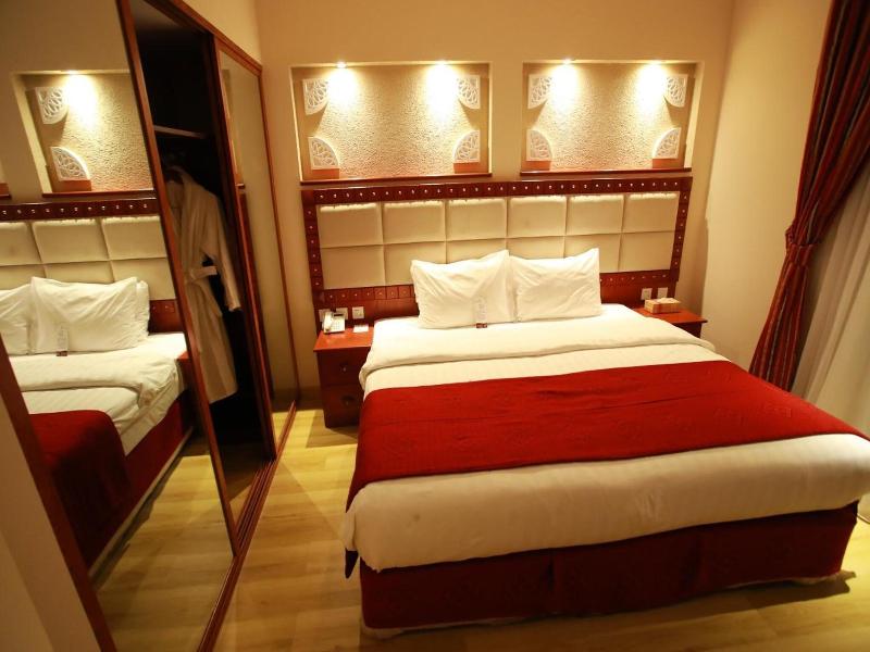Al Liwan Suites Rawdat Al Khail image