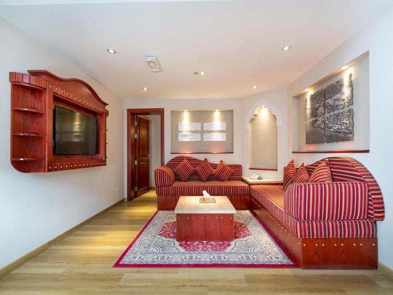 Al Liwan Suites Rawdat Al Khail image