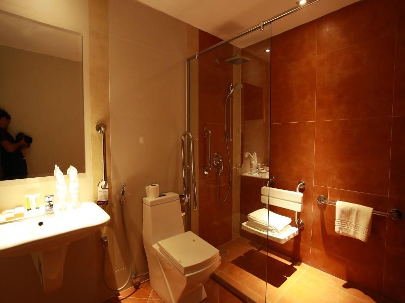 Al Liwan Suites Rawdat Al Khail image