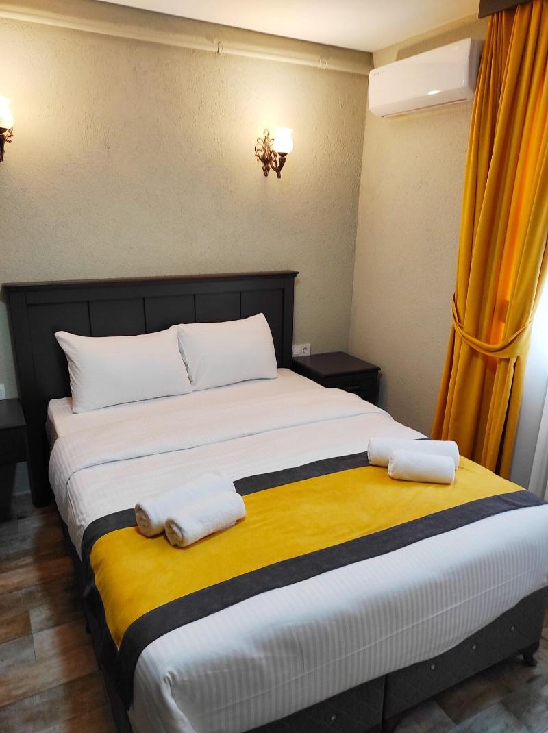 Lebon Hotel Old City image