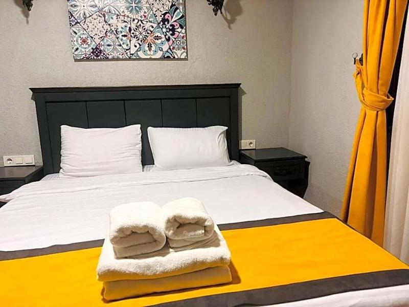 Lebon Hotel Old City image