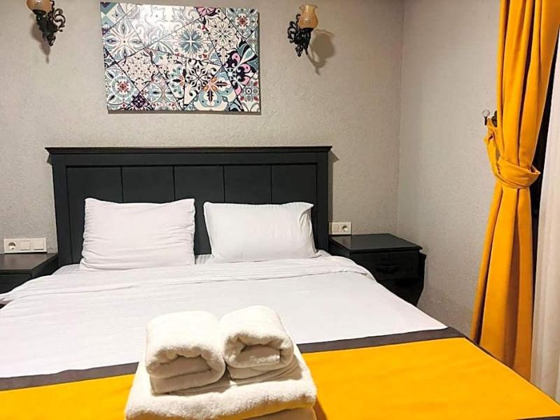 Lebon Hotel Old City image