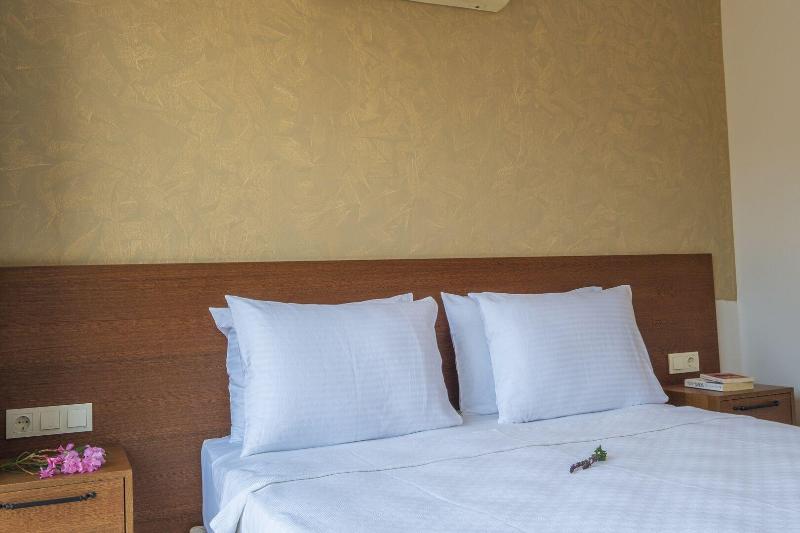 On Oda Oludeniz image