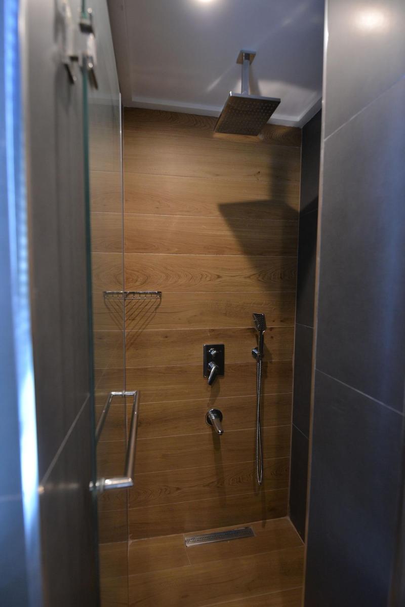 Santra Hotel image