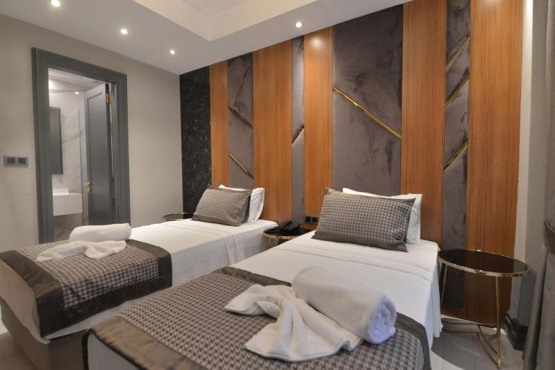 Santra Hotel image