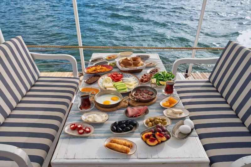 Heaven Beach Otel — restaurant