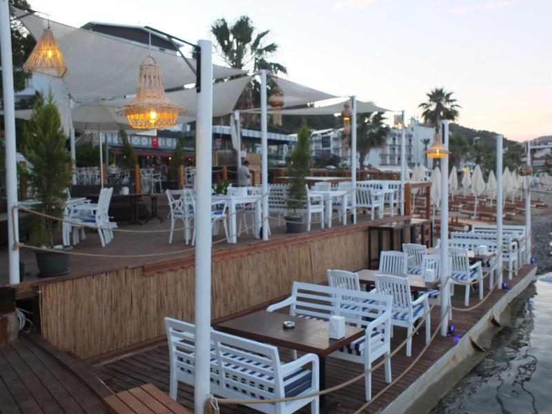 Heaven Beach Otel image