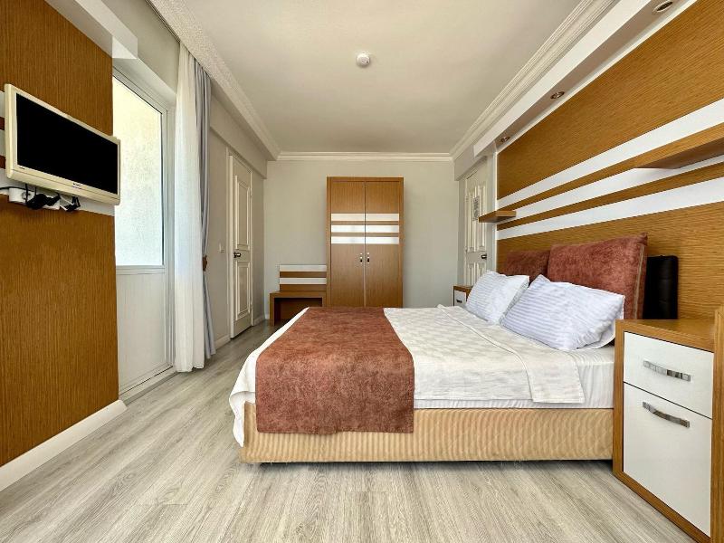 Heaven Beach Otel image
