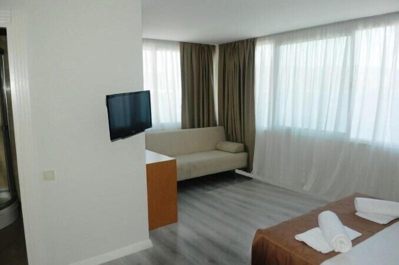 Heaven Beach Otel image