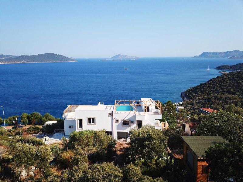 Blue Island Luxury Hotel - Adults Only image