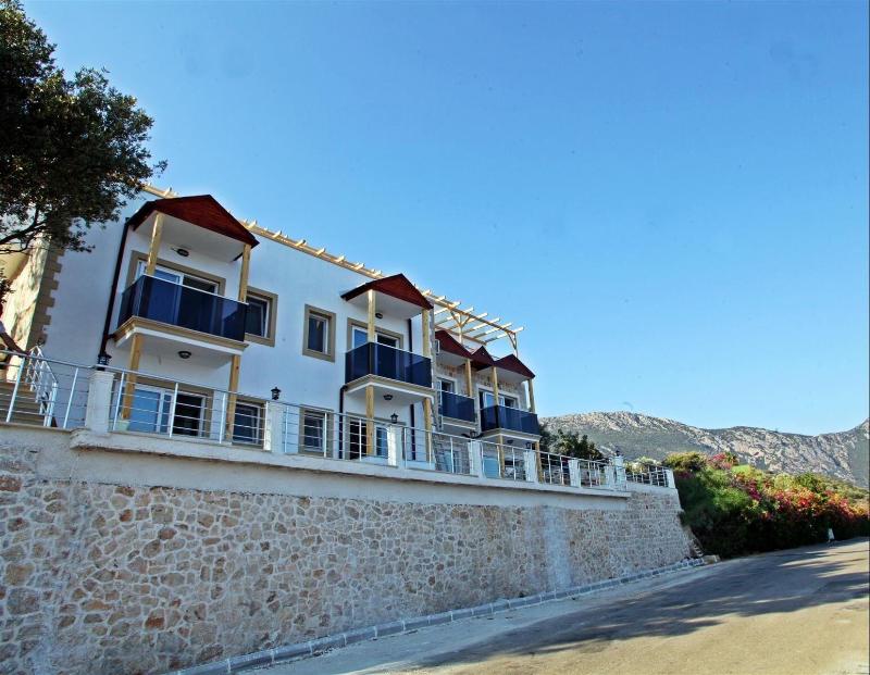 Blue Island Luxury Hotel - Adults Only image