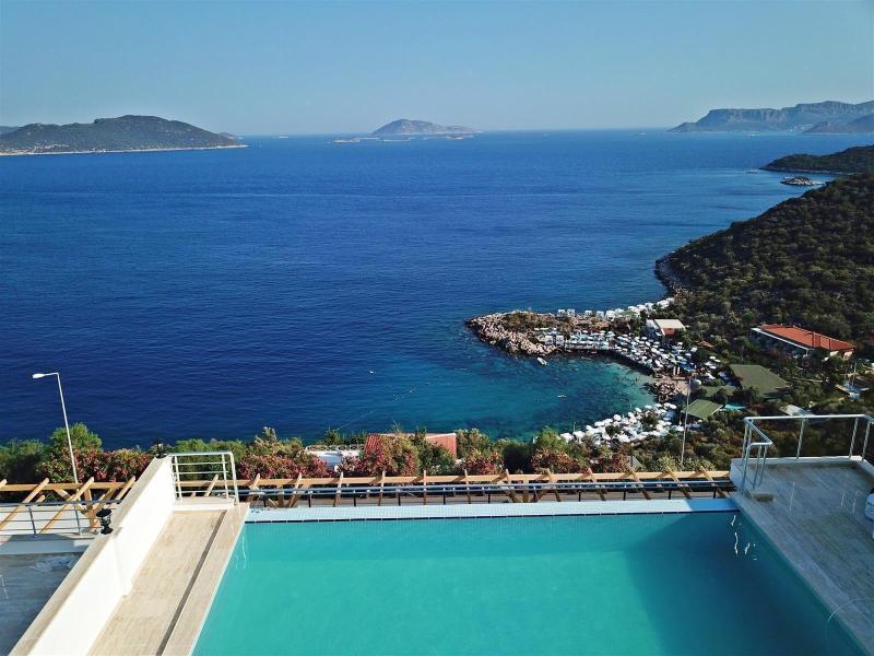 Blue Island Luxury Hotel - Adults Only image