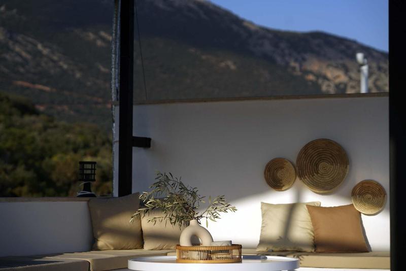 Blue Island Luxury Hotel - Adults Only image