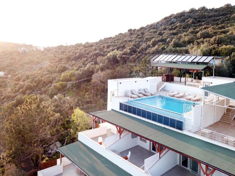 Blue Island Luxury Hotel - Adults Only image
