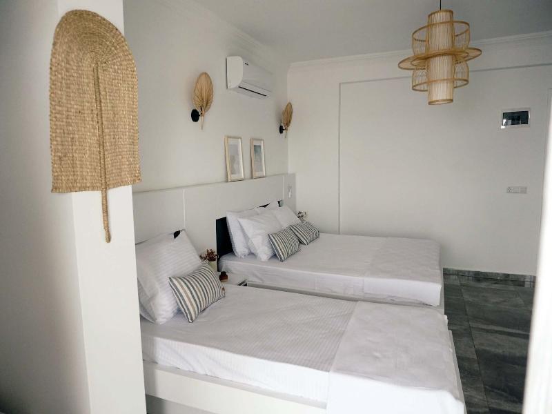 Blue Island Luxury Hotel - Adults Only image