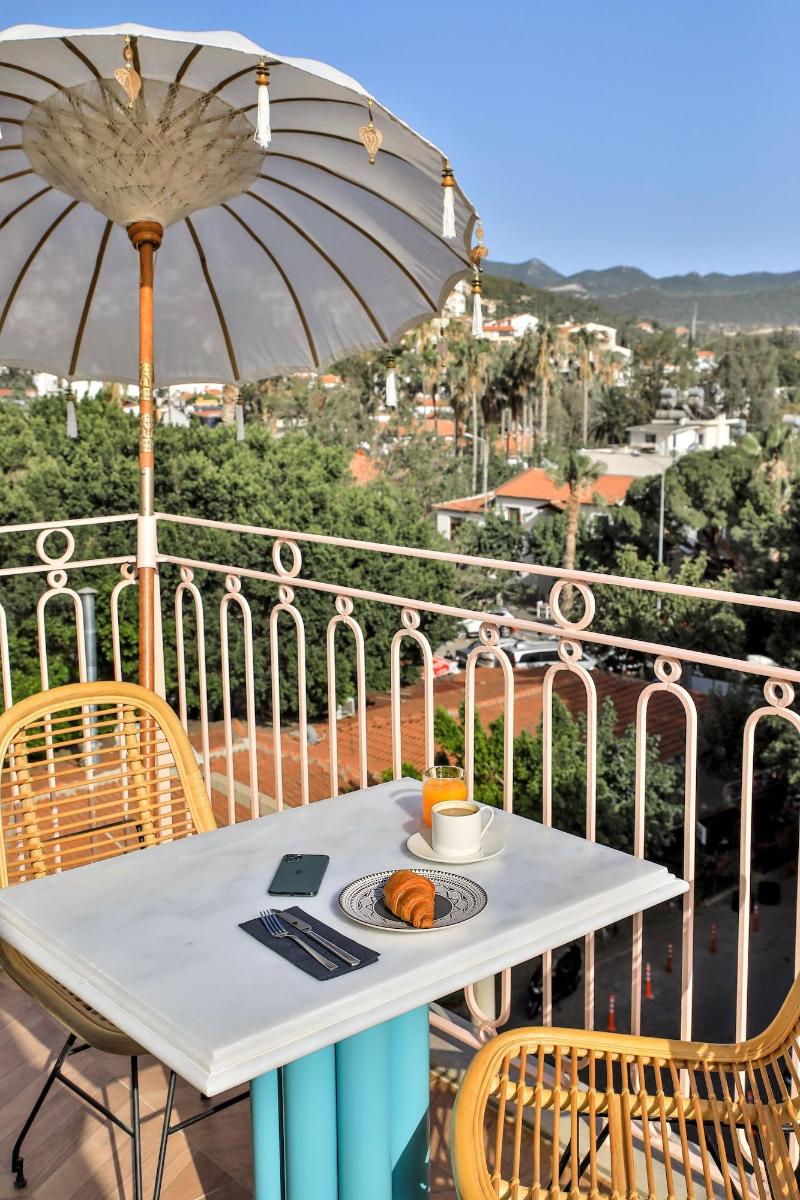 Luff Boutique Hotel image