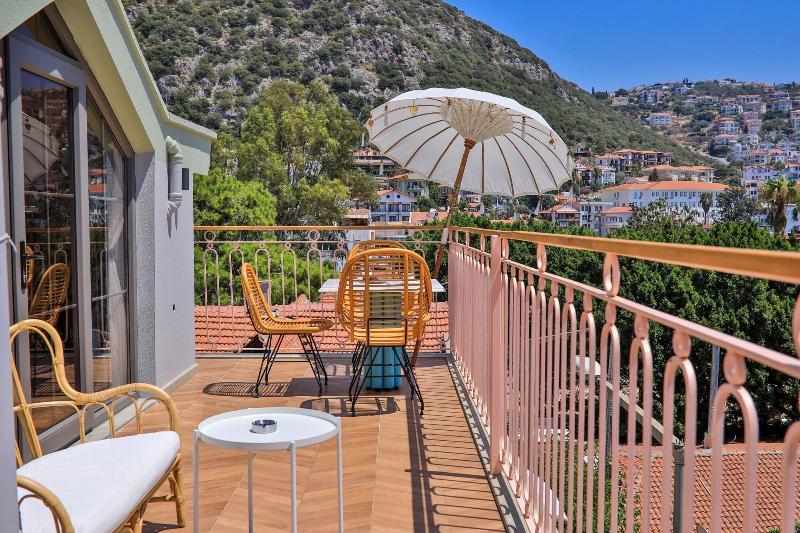 Luff Boutique Hotel image