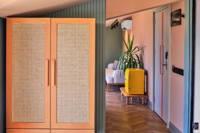 Luff Boutique Hotel image