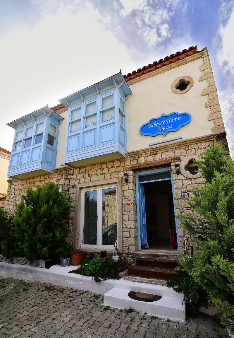 Zubeyde Hanim Alacati