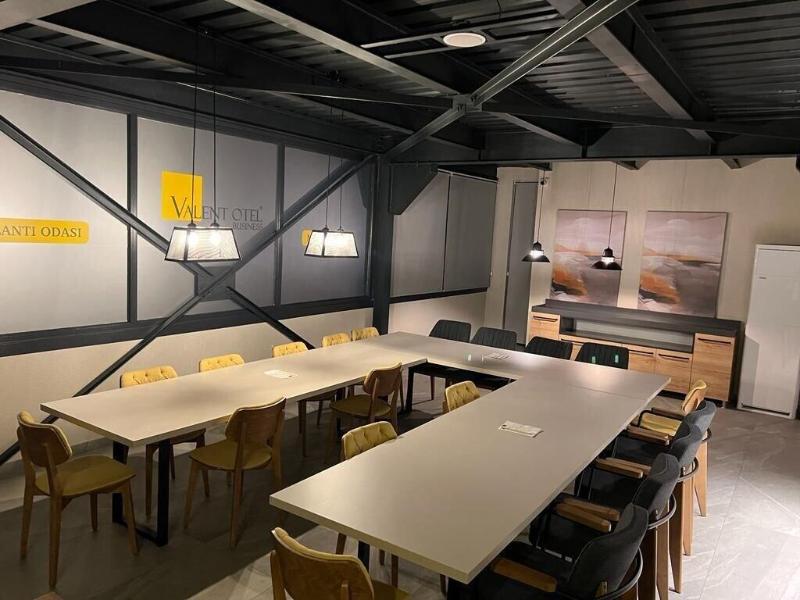 Valent Otel Business image