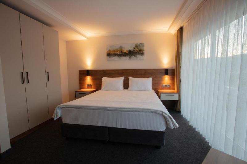 Valent Otel Business image