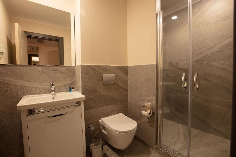 Valent Otel Business image
