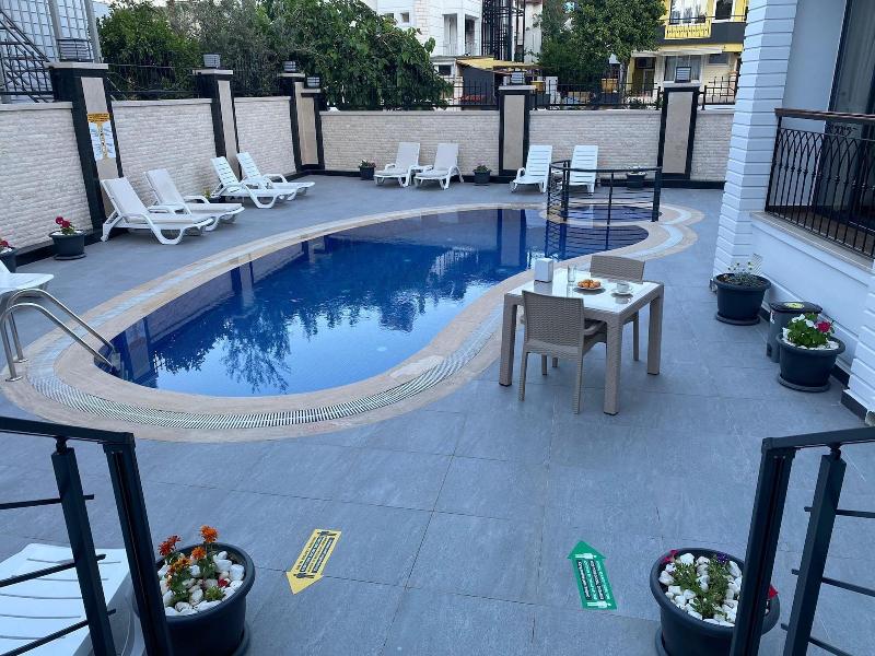 Miyas Luxury Hotel image