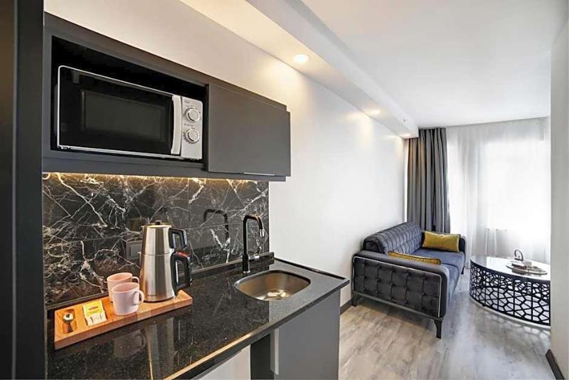 Seya Suites Hotel image