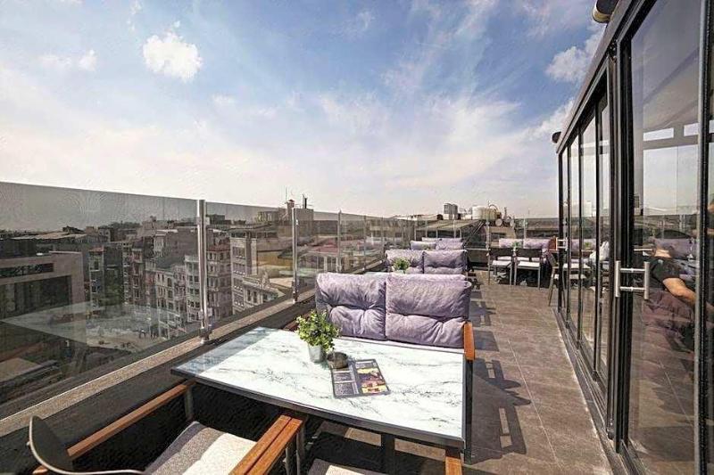 Seya Suites Hotel image