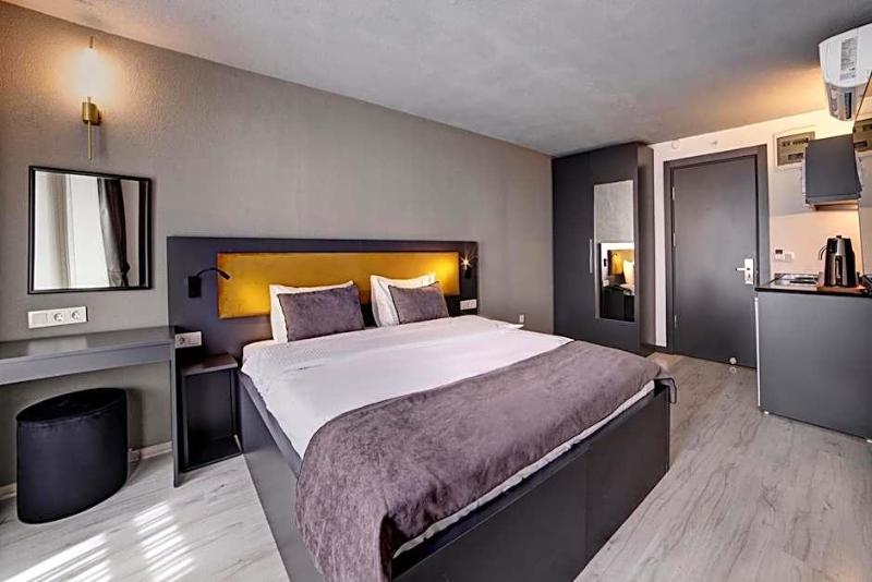 Seya Suites Hotel image
