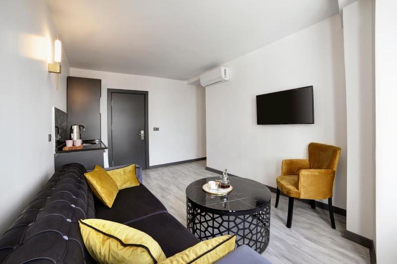 Seya Suites Hotel image