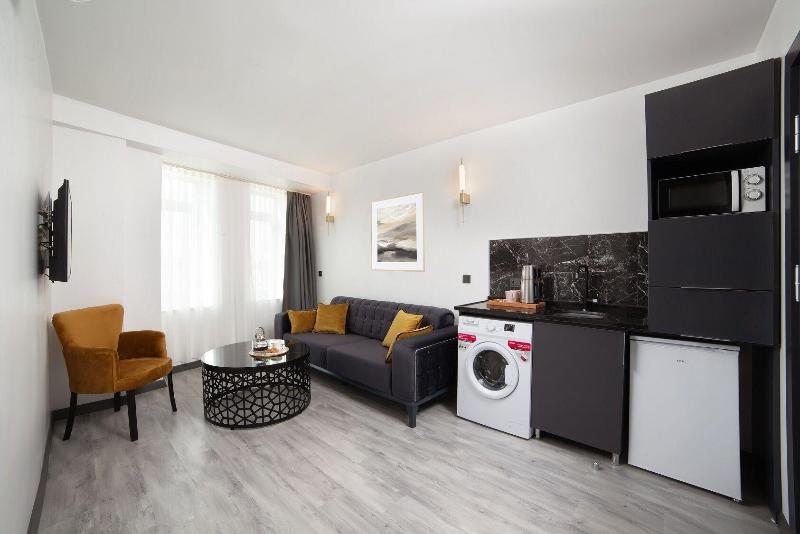 Seya Suites Hotel image