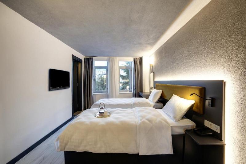 Seya Suites Hotel image
