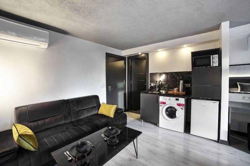 Seya Suites Hotel image